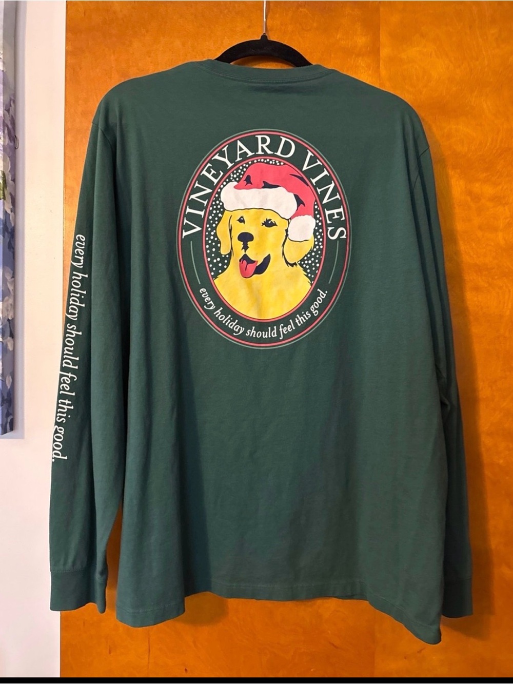 Vineyard Vines Green Long-Sleeve Holiday Dog Tee